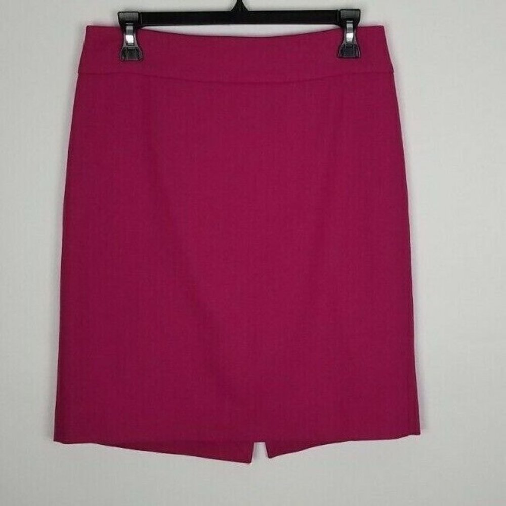 J. Crew Sz. 4 Pink Wool Pencil Skirt Lined W/ Back Slit And Zipper